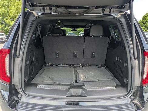 Used 2023 GMC Yukon XL Denali AWD/4WD image 37