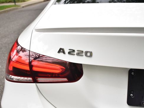 Used 2021 Mercedes-Benz A 220 4MATIC w/ Premium Package image 33