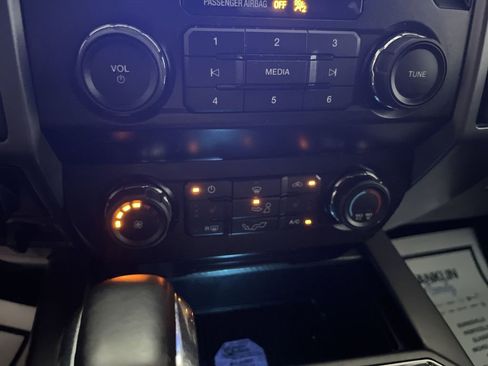 Used 2020 Ford F150 XLT w/ Equipment Group 302A Luxury AWD/4WD image 22