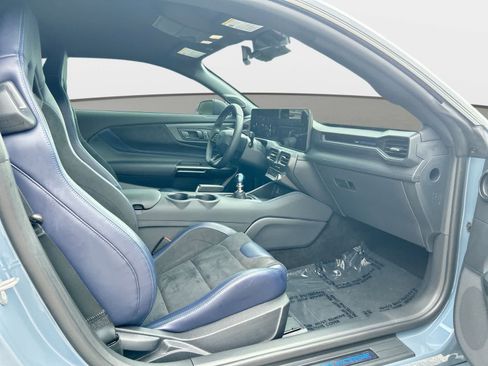 Used 2026 Ford Mustang Dark Horse RWD image 15