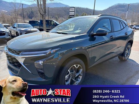 New 2026 Chevrolet Trax LT w/ Driver Confidence Package FWD image 8