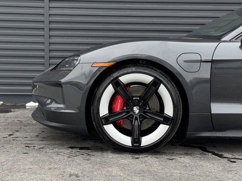New 2025 Porsche Taycan 4S image 10
