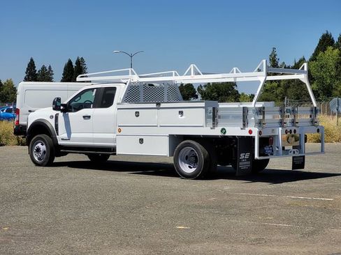 New 2025 Ford F550 4x4 SuperCab Super Duty image 11