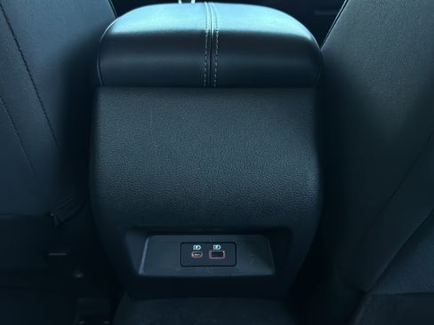 Used 2024 Nissan Altima 2.5 SV image 28