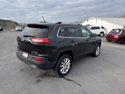 Used 2014 Jeep Cherokee Limited w/ Technology Group image 8