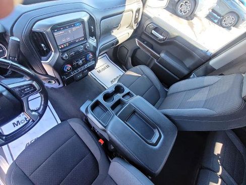 Used 2021 Chevrolet Silverado 1500 LT image 19