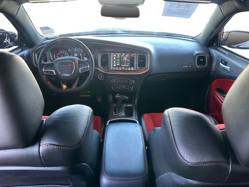 Used 2022 Dodge Charger Scat Pack RWD image 10