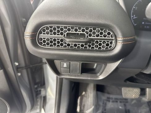 Used 2024 Honda HR-V Sport image 16