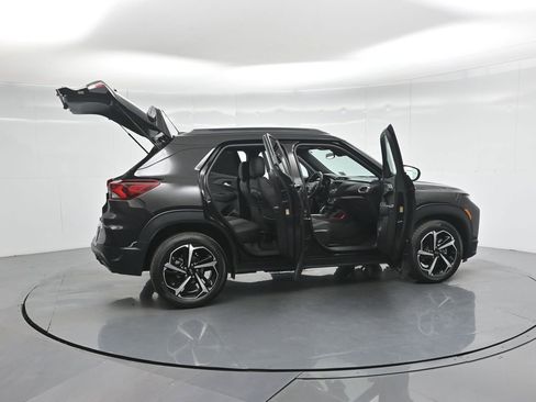 Used 2021 Chevrolet TrailBlazer RS image 5