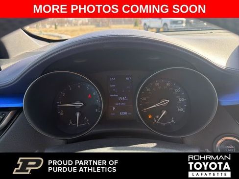 Used 2020 Toyota C-HR XLE image 8