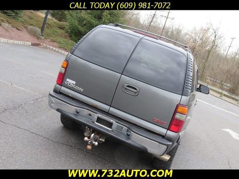 Used 2002 GMC Yukon SLT image 17