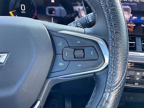 Used 2026 Chevrolet Trax ACTIV w/ Sunroof Package image 12