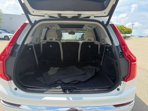 Used 2023 Volvo XC90 B6 Ultimate AWD/4WD image 18