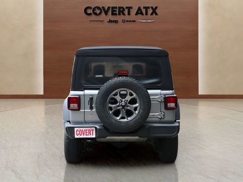 Used 2020 Jeep Wrangler Unlimited Sport AWD/4WD image 4