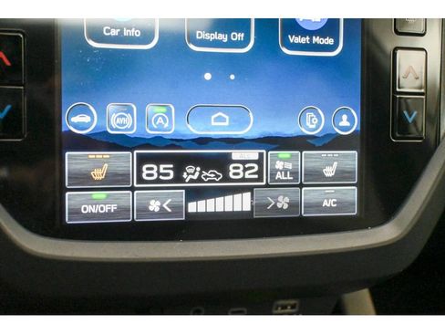 Used 2025 Subaru Forester Premium image 26