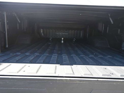 Used 2024 GMC Sierra 3500 SLE w/ SLE Convenience Package AWD/4WD image 11