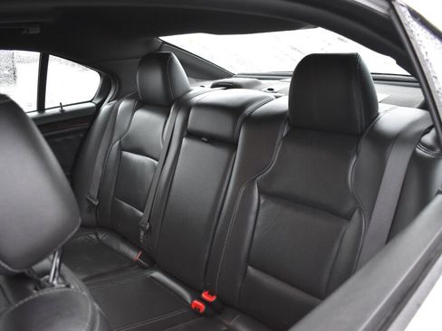 Used 2017 Ford Taurus Limited image 25