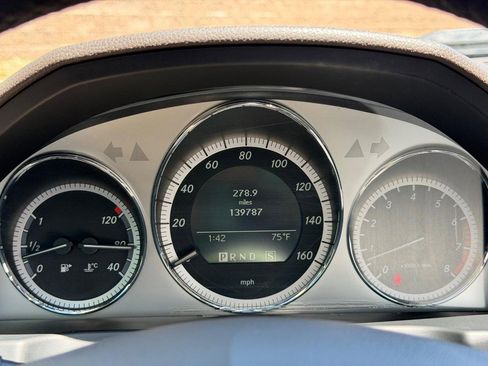 Used 2009 Mercedes-Benz C 300 Sedan image 20