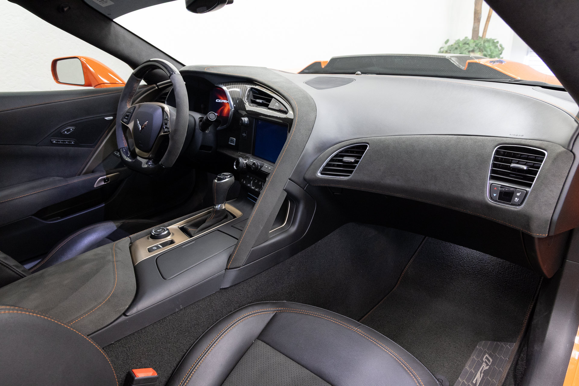 Used 2019 Chevrolet Corvette ZR1 RWD image 11