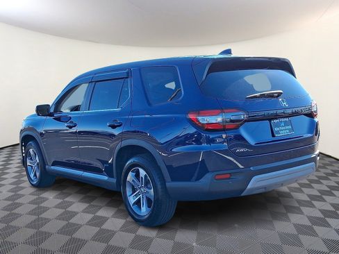 Used 2025 Honda Pilot EX-L image 5