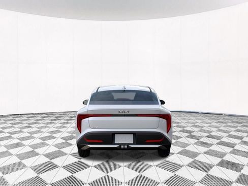 New 2026 Kia K4 FWD image 6