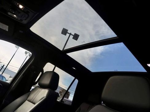 Used 2022 Chevrolet Tahoe RST w/ Luxury Package image 5