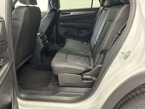 New 2026 Volkswagen Atlas Cross Sport SE AWD/4WD image 36