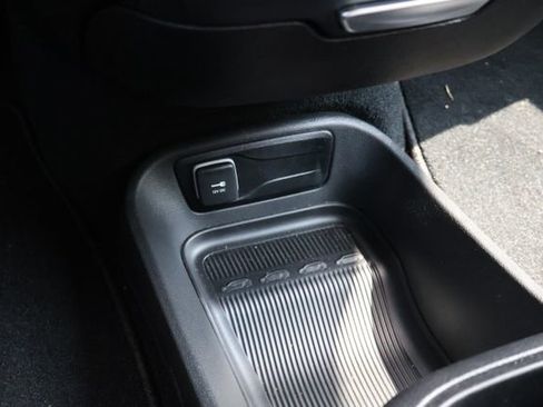 New 2026 Chrysler Voyager LX FWD image 16