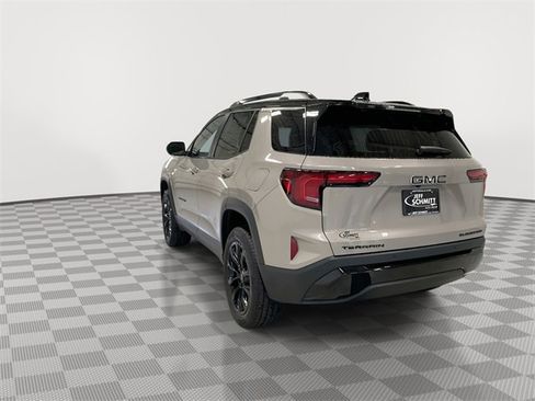 New 2026 GMC Terrain Elevation w/ Black Edition image 8
