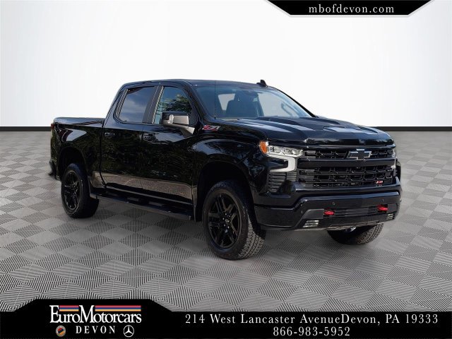 Used 2025 Chevrolet Silverado 1500 LT Trail Boss w/ Convenience Package II AWD/4WD image 1