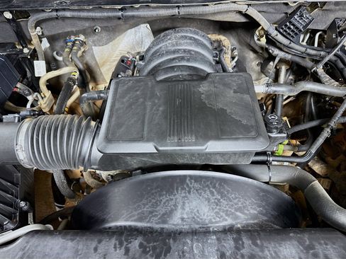 Used 2023 Chevrolet Silverado 2500 LT w/ Convenience Package image 38