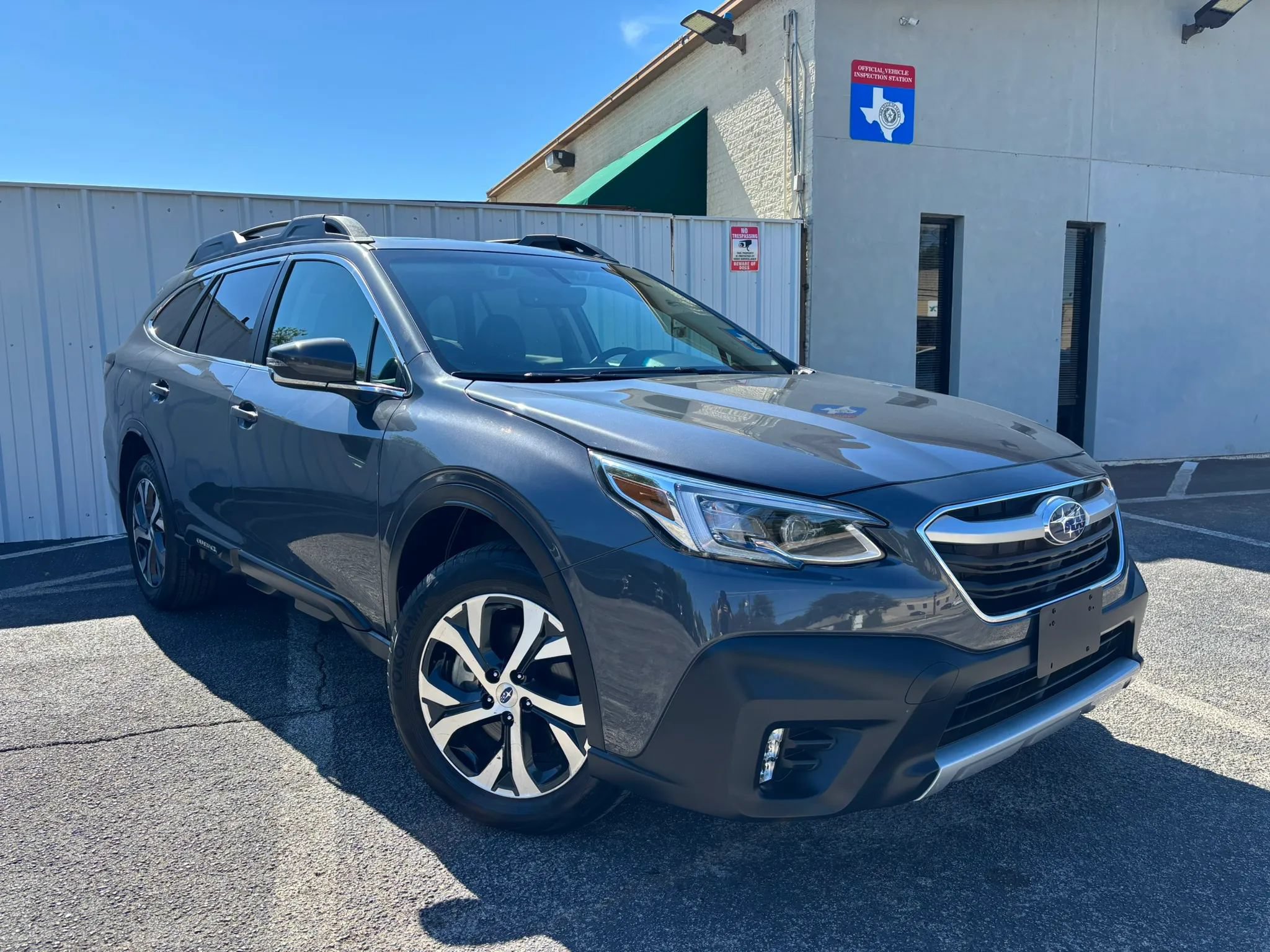 Used 2021 Subaru Outback Limited AWD/4WD image 8