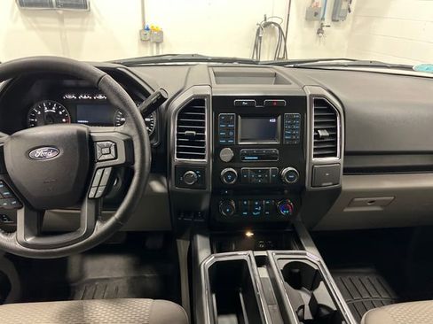 Used 2015 Ford F150 XLT w/ Equipment Group 301A Mid image 11
