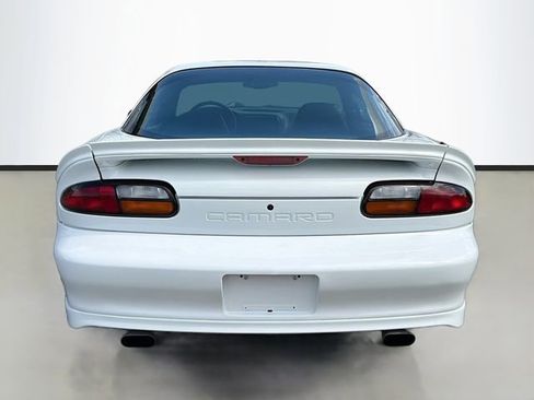 Used 2000 Chevrolet Camaro Coupe w/ Sport Appearance Pkg image 6