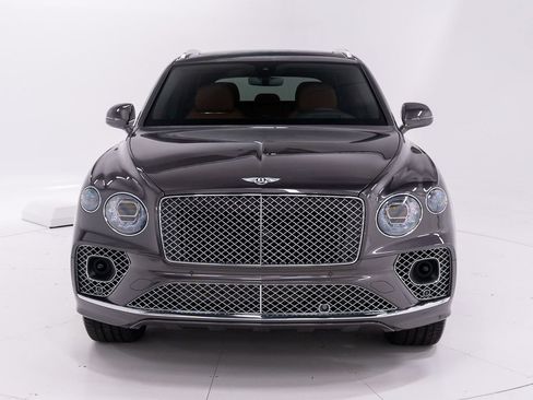 Certified 2022 Bentley Bentayga AWD/4WD image 8