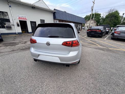 Used 2016 Volkswagen GTI S FWD image 41