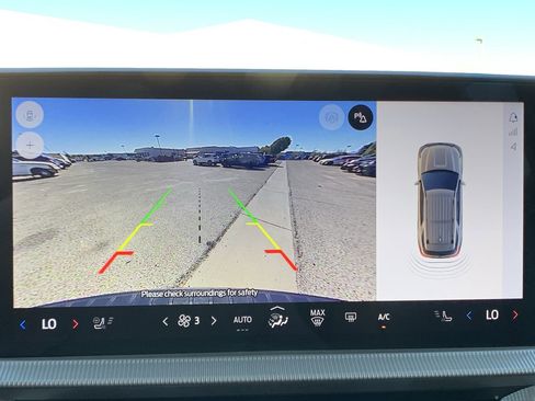 Used 2025 Ford Explorer Active w/ Active Comfort Package image 35