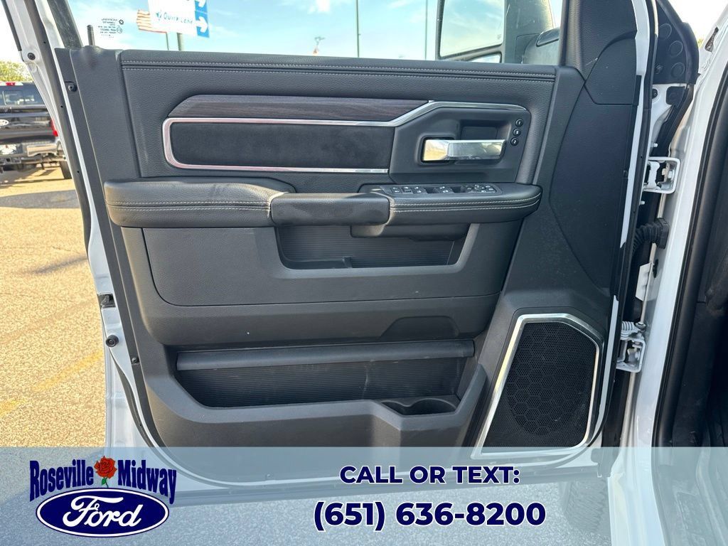 Used 2026 RAM 3500 Laramie w/ Night Edition AWD/4WD image 33