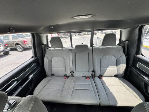 Used 2021 RAM 1500 Big Horn AWD/4WD image 7