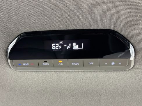 Used 2024 Kia EV9 Light Long Range image 34