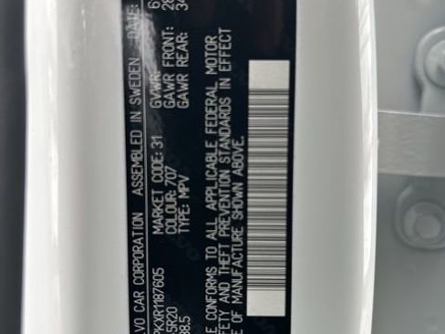 Certified 2024 Volvo XC90 B5 Core w/ Protection Package Premier image 27