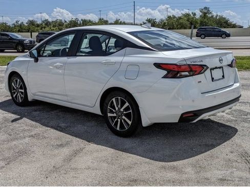 New 2025 Nissan Versa SR w/ Trunk Package FWD image 7