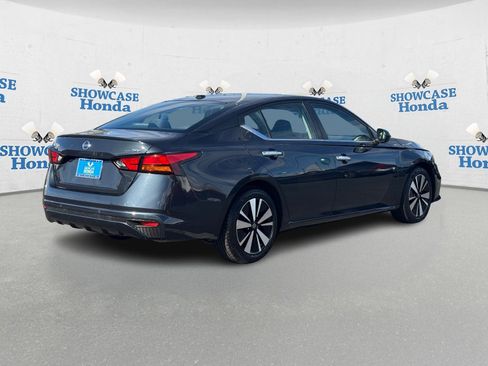 Used 2022 Nissan Altima 2.5 SV image 8