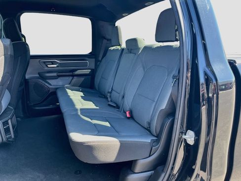 Used 2023 RAM 1500 Big Horn AWD/4WD image 23