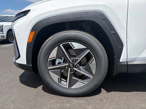 New 2026 Hyundai Tucson SEL FWD image 25