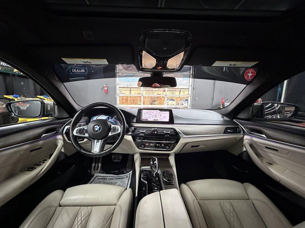 Used 2018 BMW M550i xDrive AWD/4WD image 36