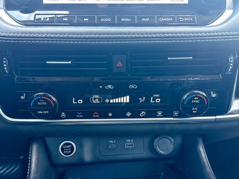 Used 2023 Nissan Rogue SL w/ SL Premium Package AWD/4WD image 32