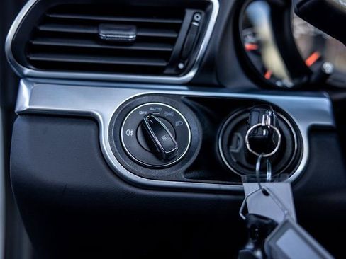 Certified 2017 Porsche 911 Turbo image 40