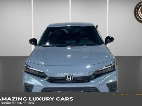 Used 2023 Honda Civic Sport image 1