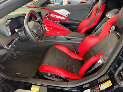 Used 2020 Chevrolet Corvette Stingray Preferred Cpe w/ 2LT Preferred Equipment Group RWD image 20